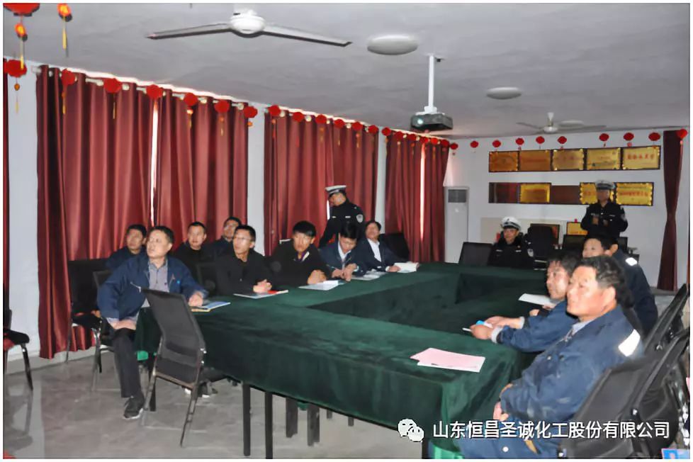 临朐交警大队走进恒昌股份进行交通安全宣传教育活动