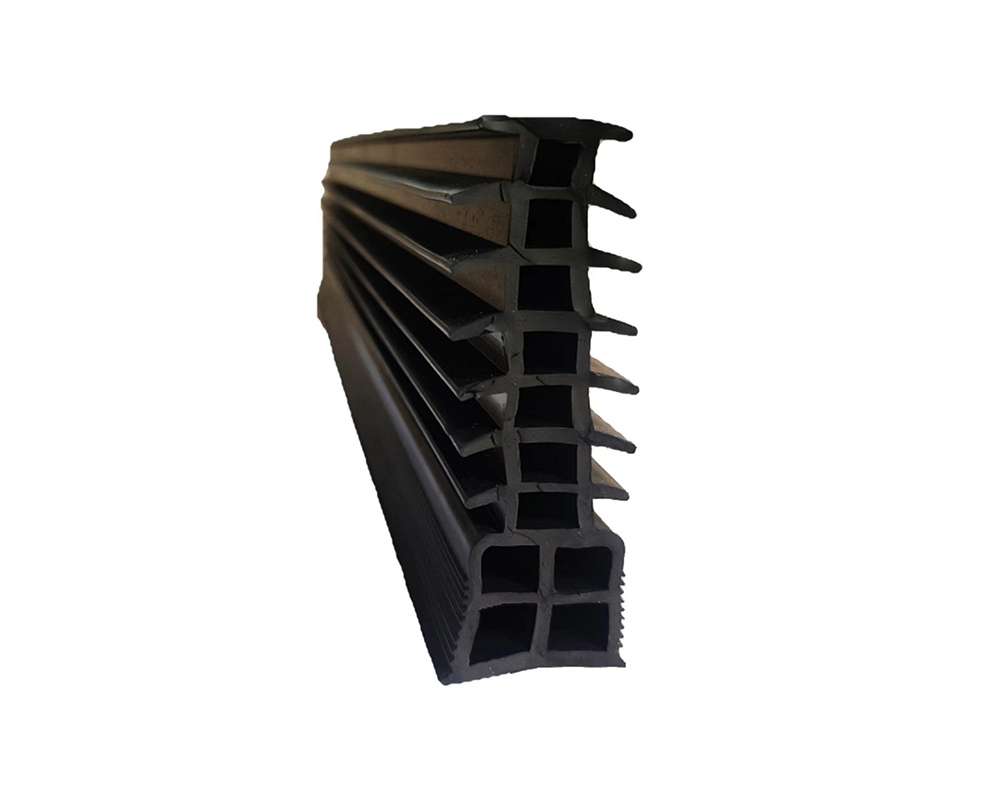 Four-Groove Center Joint Curtain Wall Seal Strip