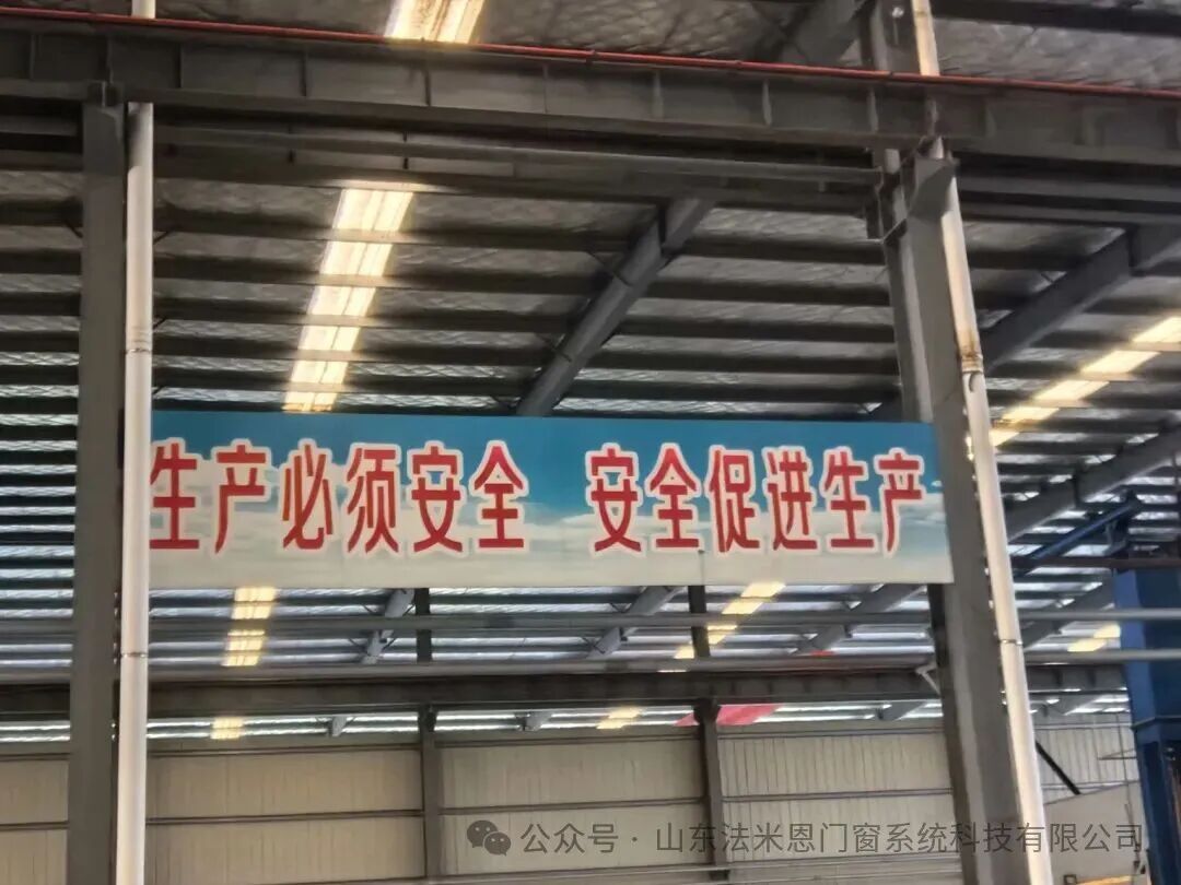 32fb1d3b6d783752dcf51e93d8ea72ce.jpg